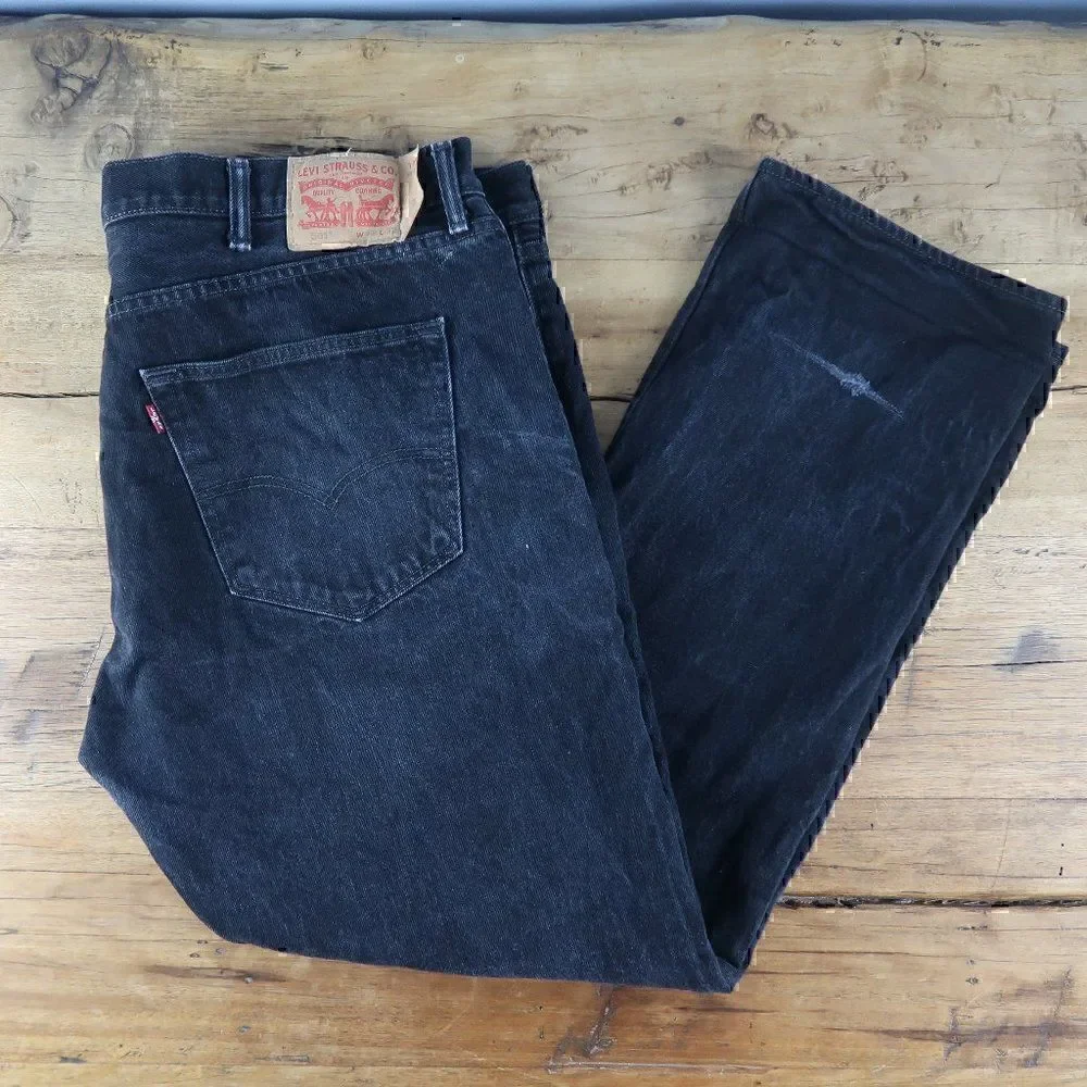 LEVI'S 501 BUTTON FLY BLACK DENIM JEANS SIZE W42 L32